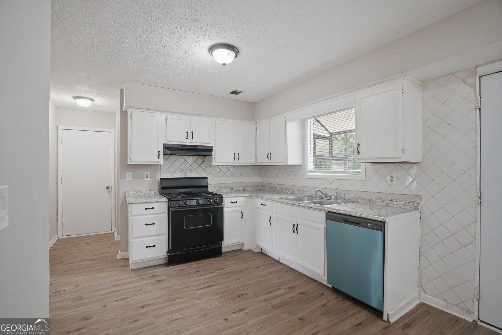 498 Brookfield Way Jonesboro - Photo 9