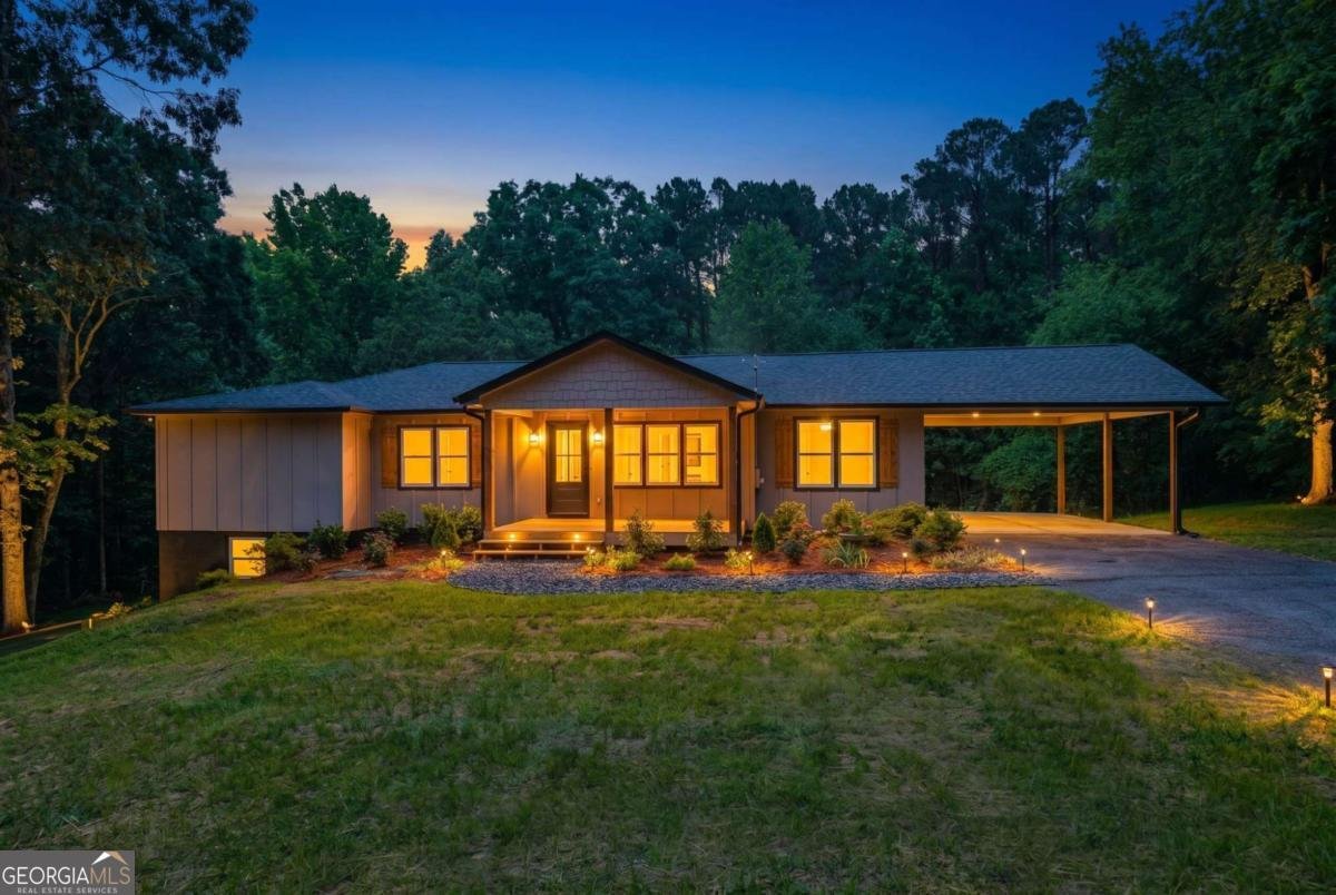 177 Weaver Circle Canton - main photo