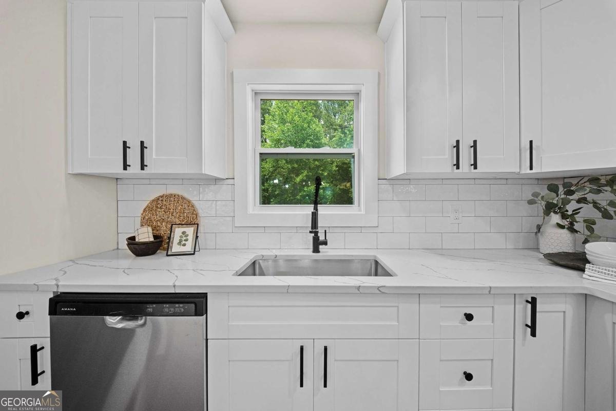 177 Weaver Circle Canton - Photo 10