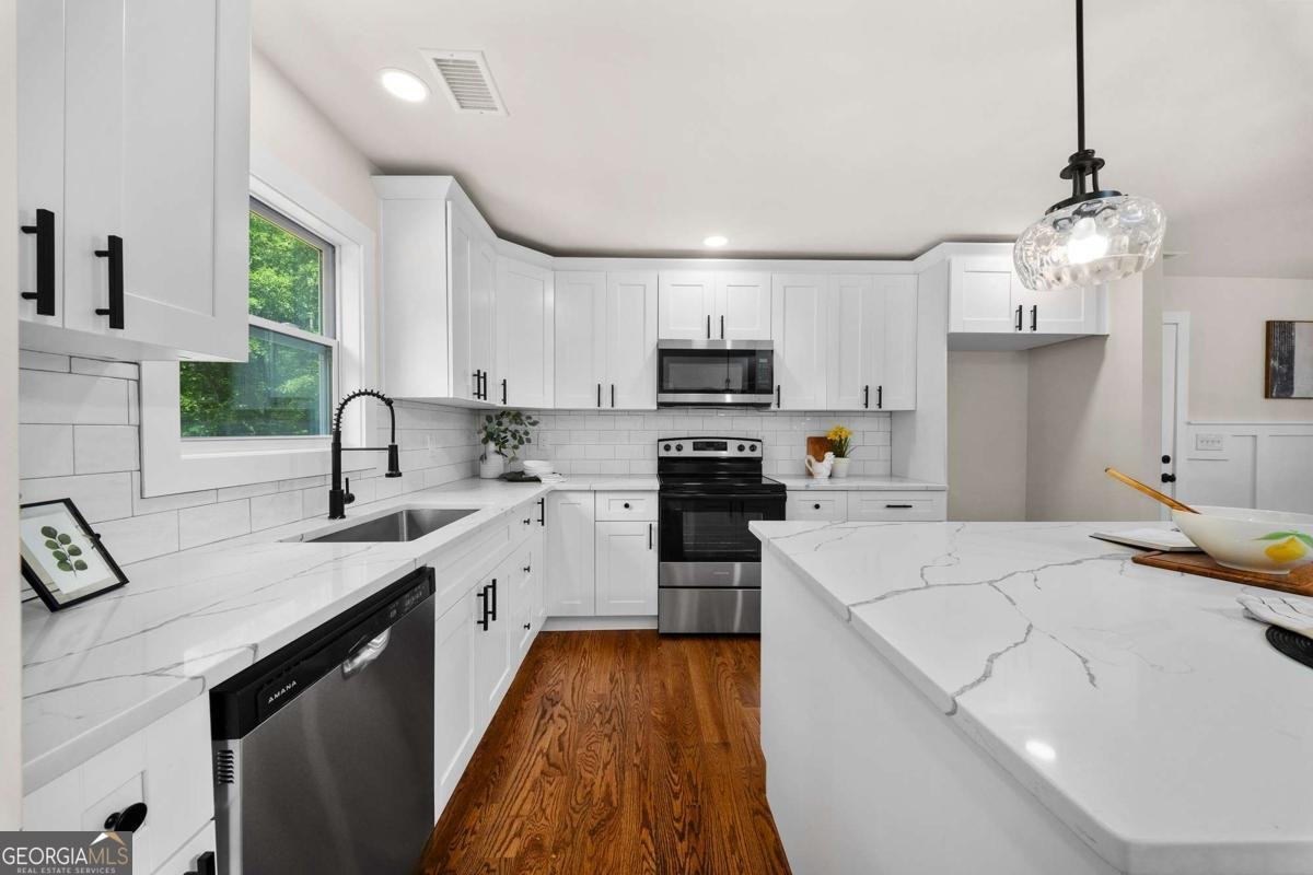 177 Weaver Circle Canton - Photo 9