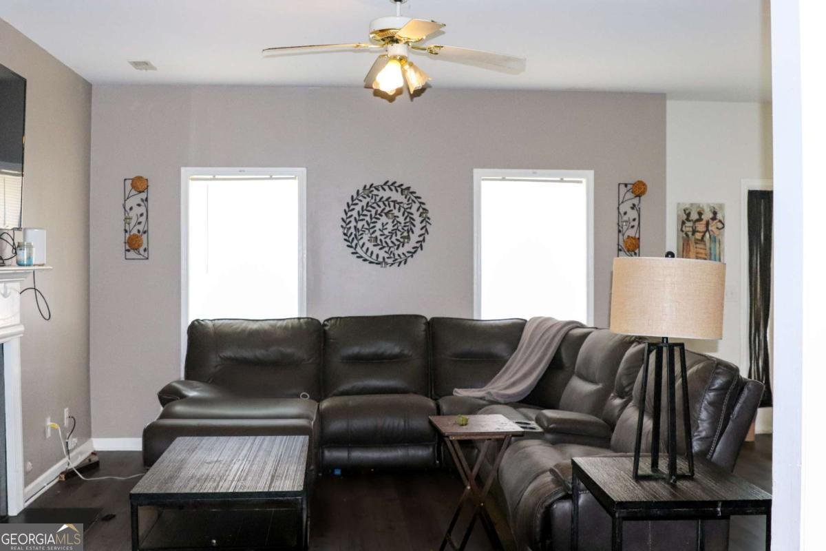 1410 Cambridge Court Riverdale - Photo 9