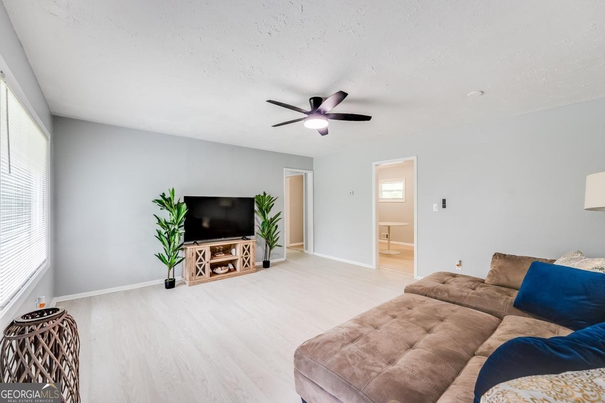 3497 Larkspur Terrace Decatur - Photo 6