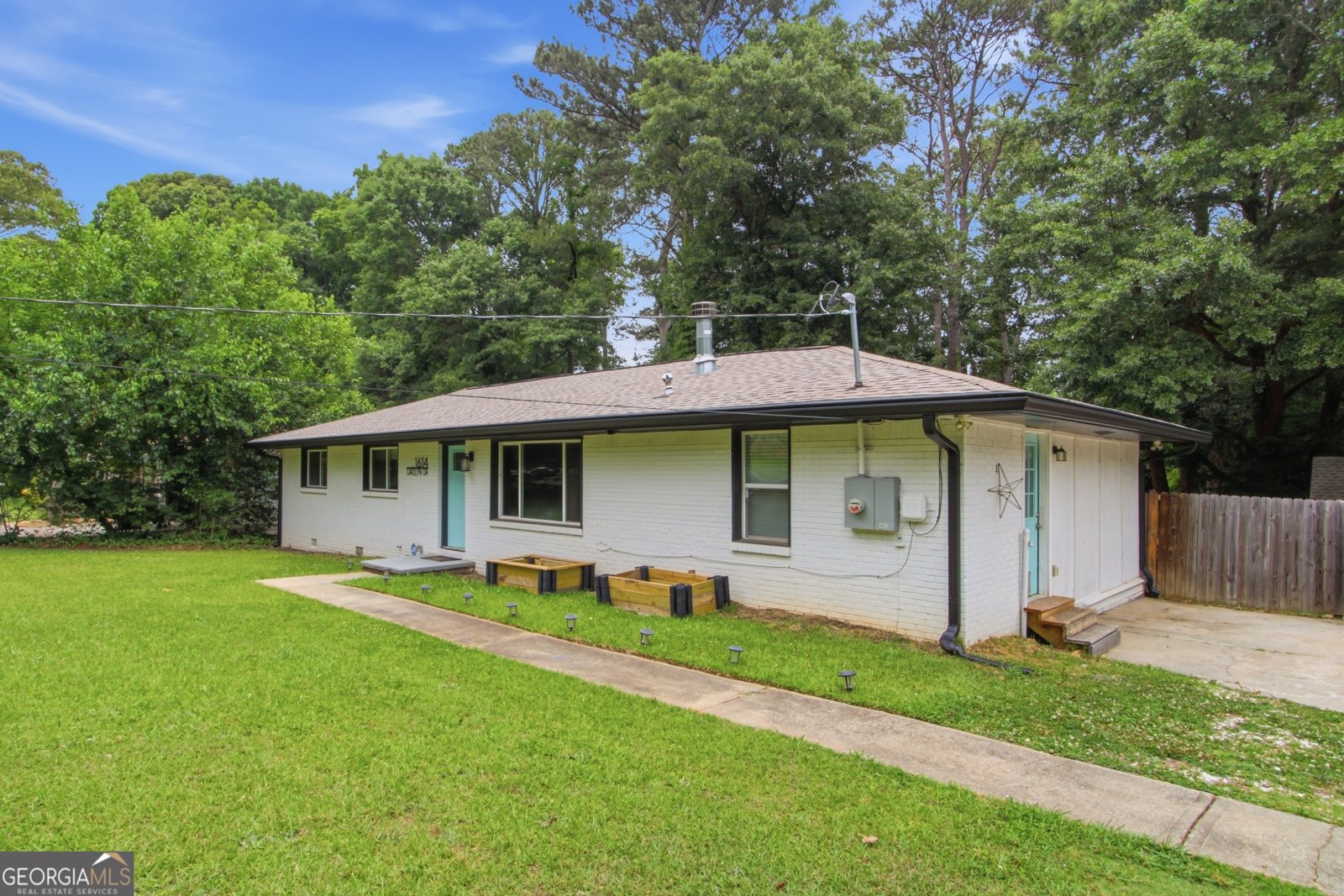 1614 Carolyn Drive Stone Mountain - Photo 7