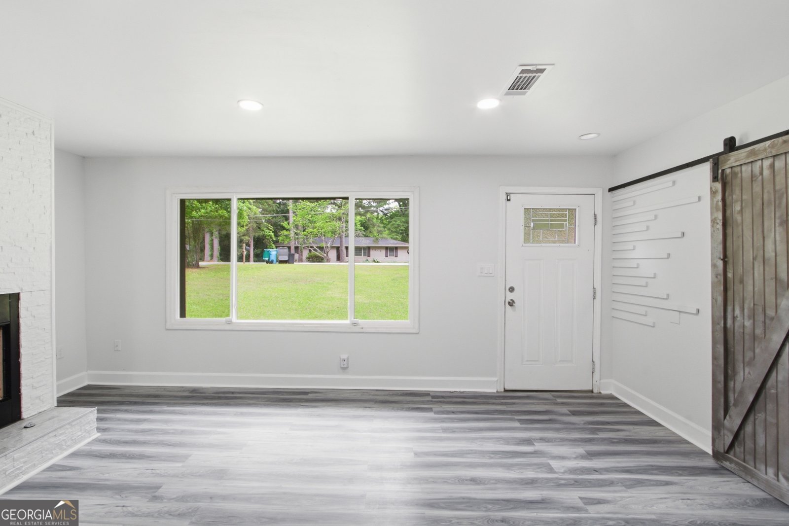 1614 Carolyn Drive Stone Mountain - Photo 8