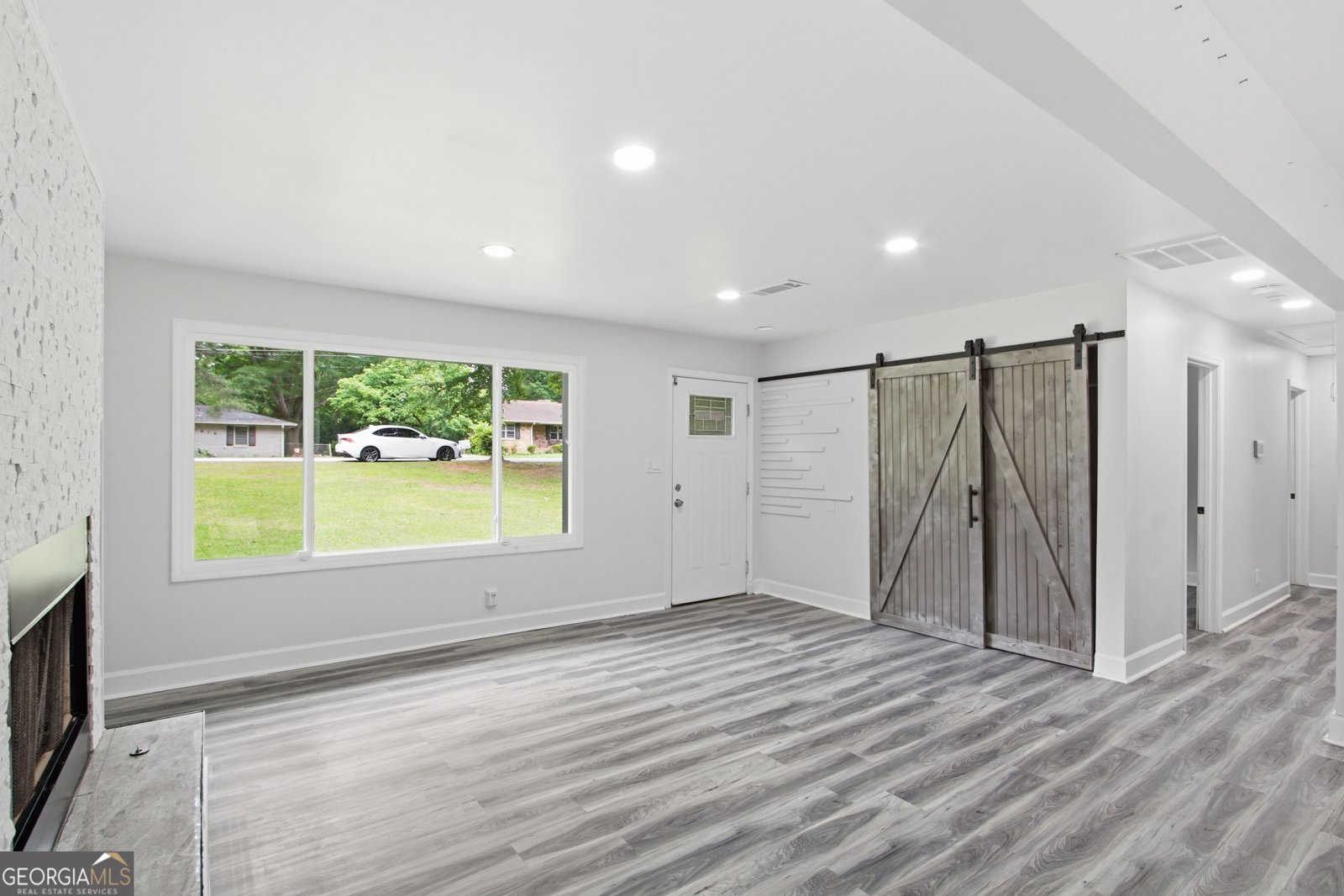 1614 Carolyn Drive Stone Mountain - Photo 9