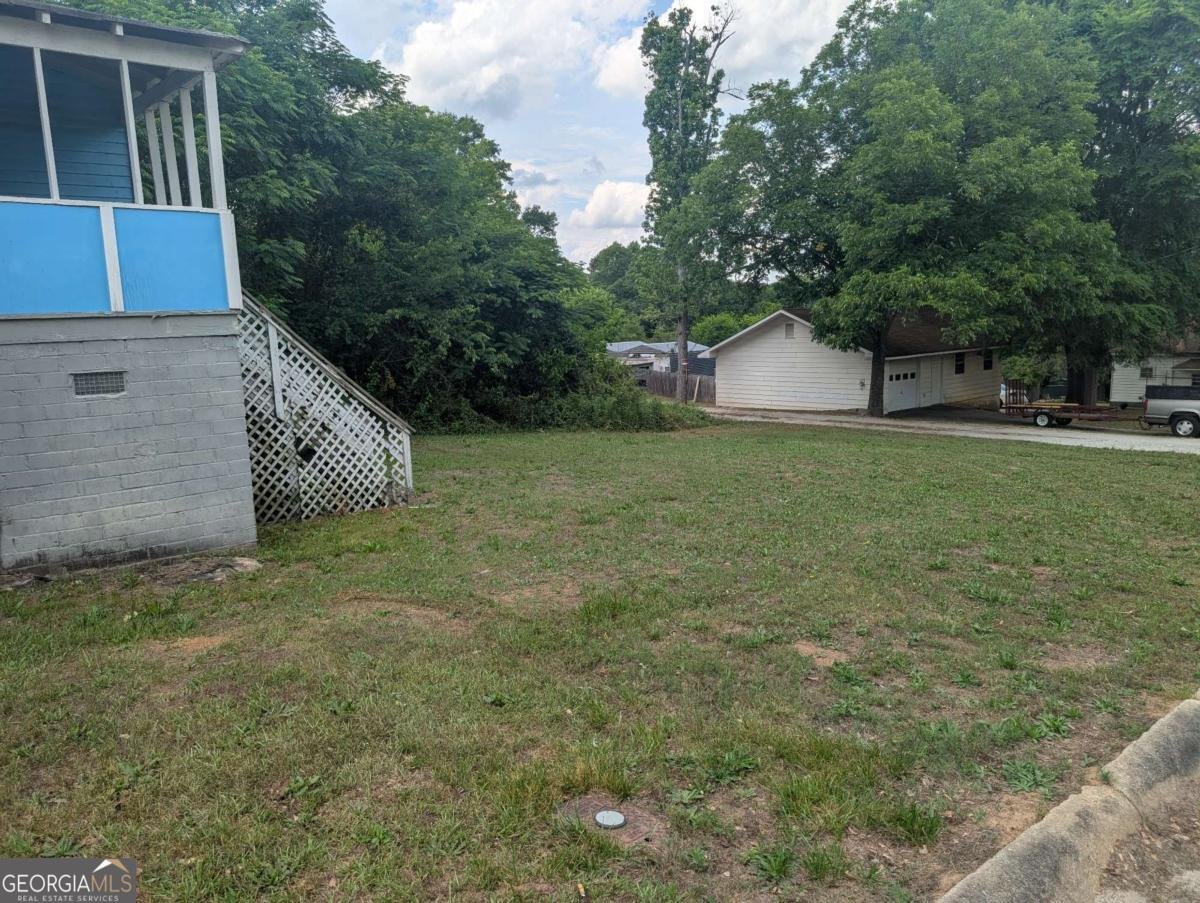 1730 Spring Street Conyers - Photo 8