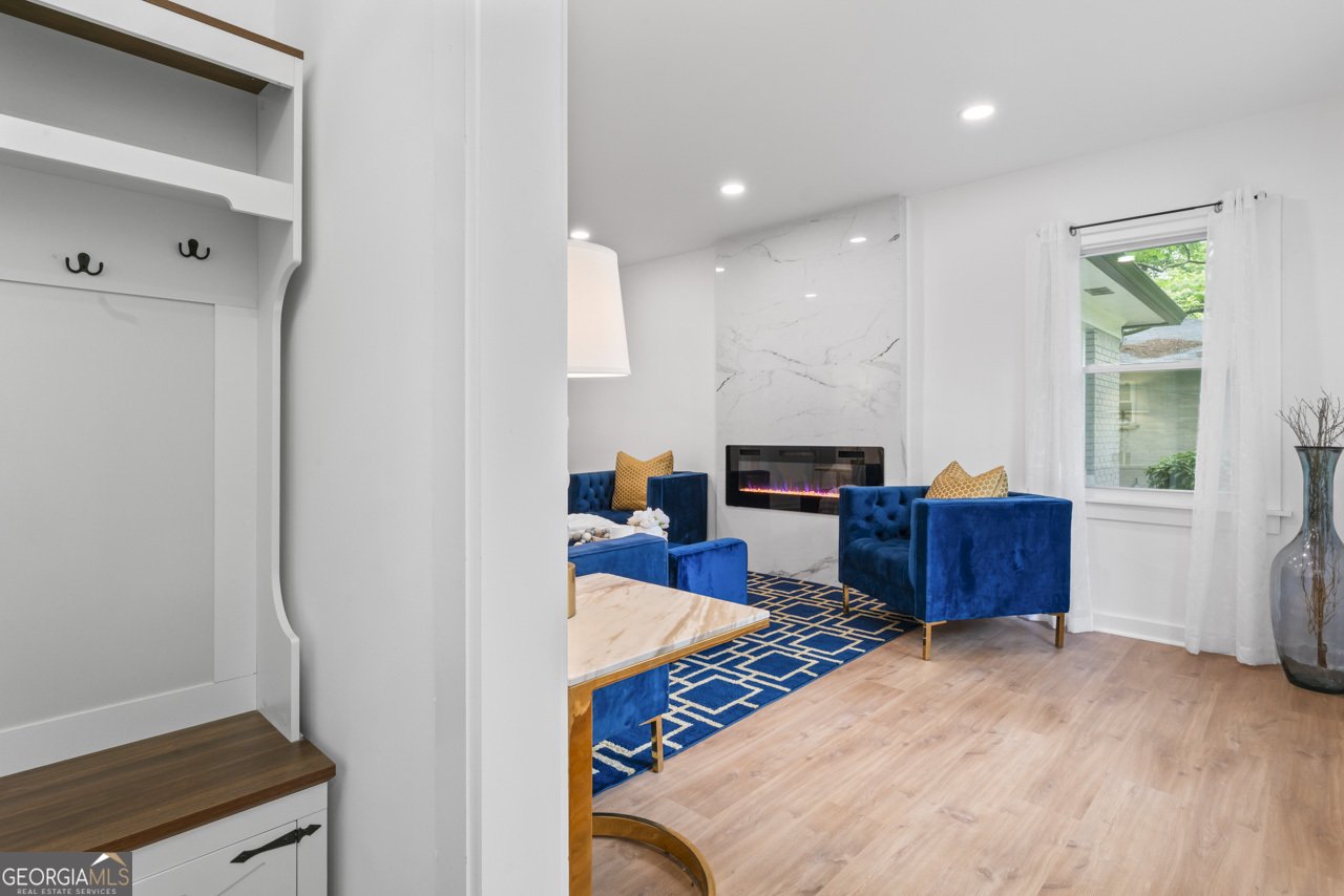 2200 Beecher Circle Atlanta - Photo 18