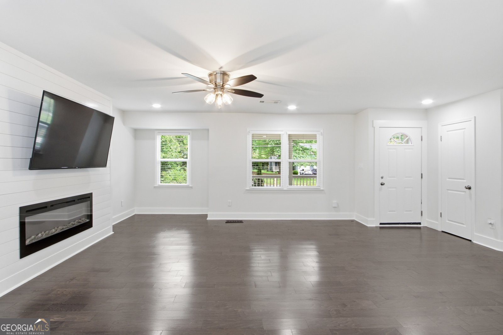 1239 Ashbrook Drive Lawrenceville - Photo 11
