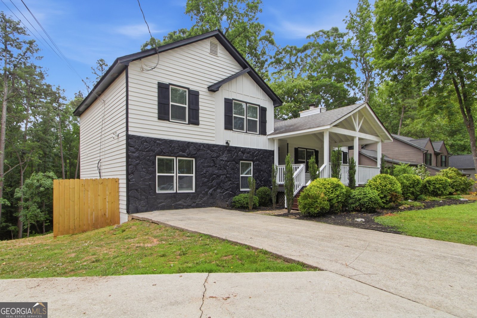 1239 Ashbrook Drive Lawrenceville - Photo 7