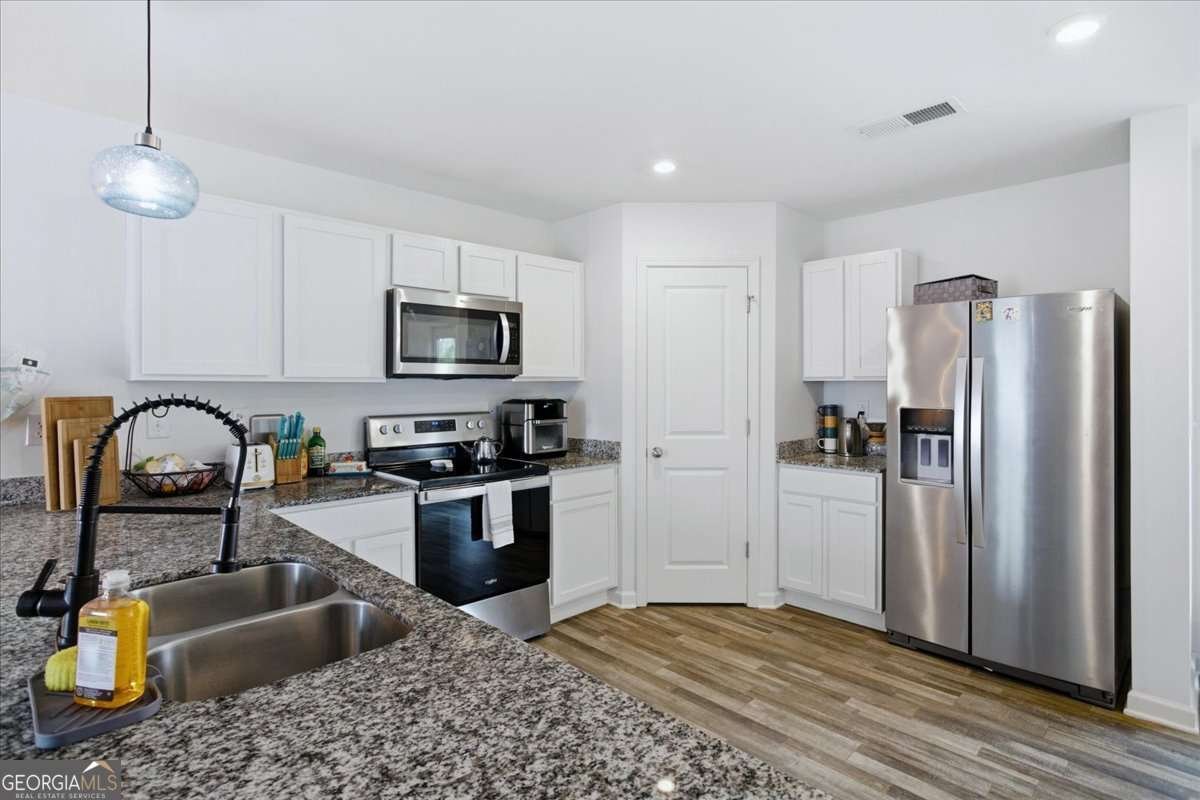 36 Oxford Lane Kingston - Photo 7