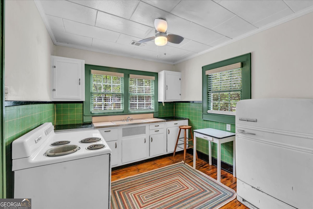 315 Second Street Danville - Photo 10