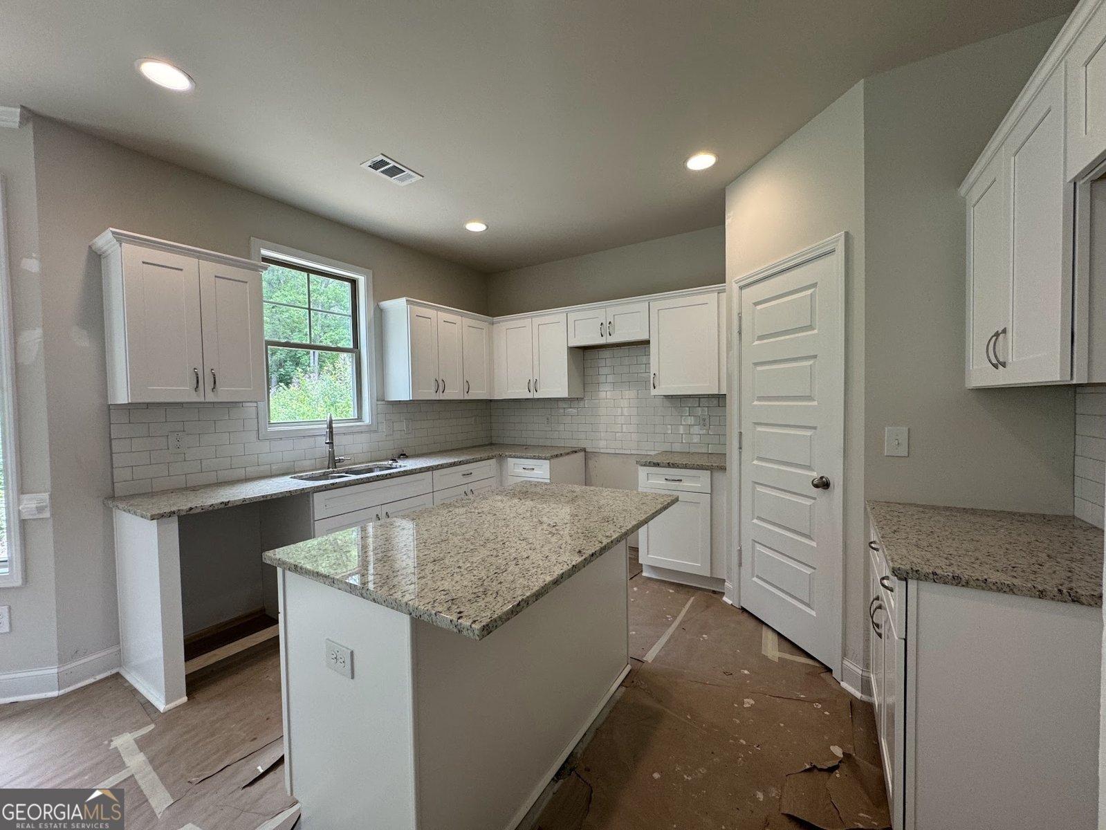 176 Country World Drive Macon - Photo 23
