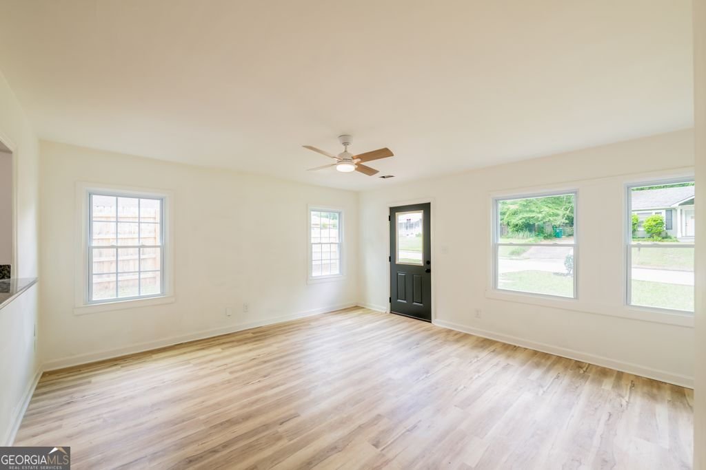 2266 Old Spring Road Smyrna - Photo 10