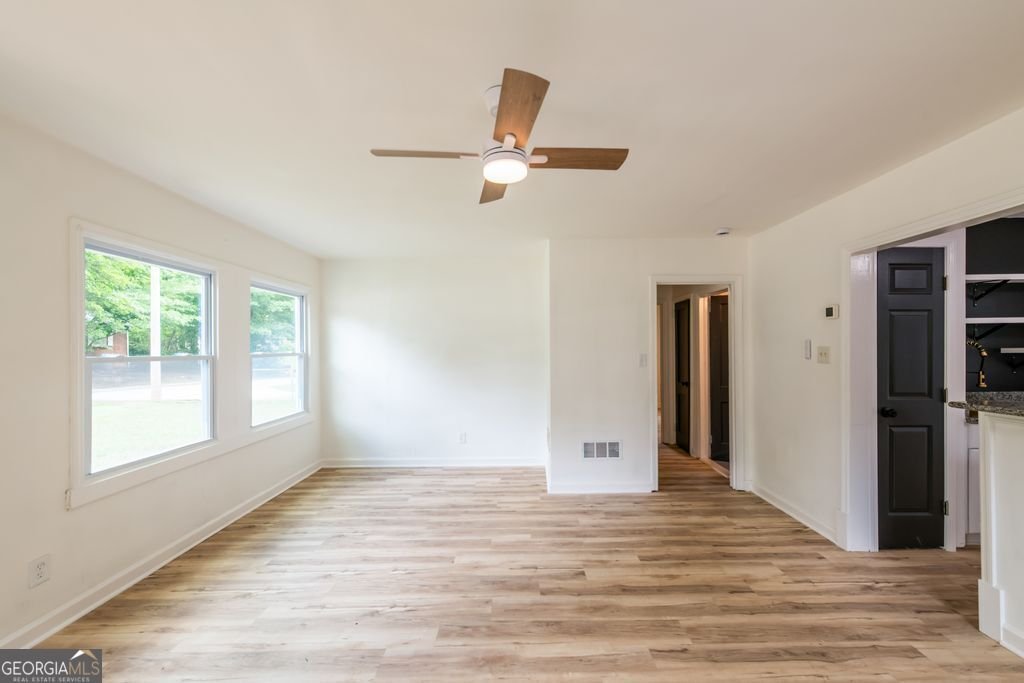 2266 Old Spring Road Smyrna - Photo 12