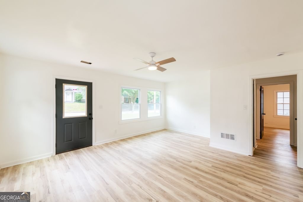 2266 Old Spring Road Smyrna - Photo 13