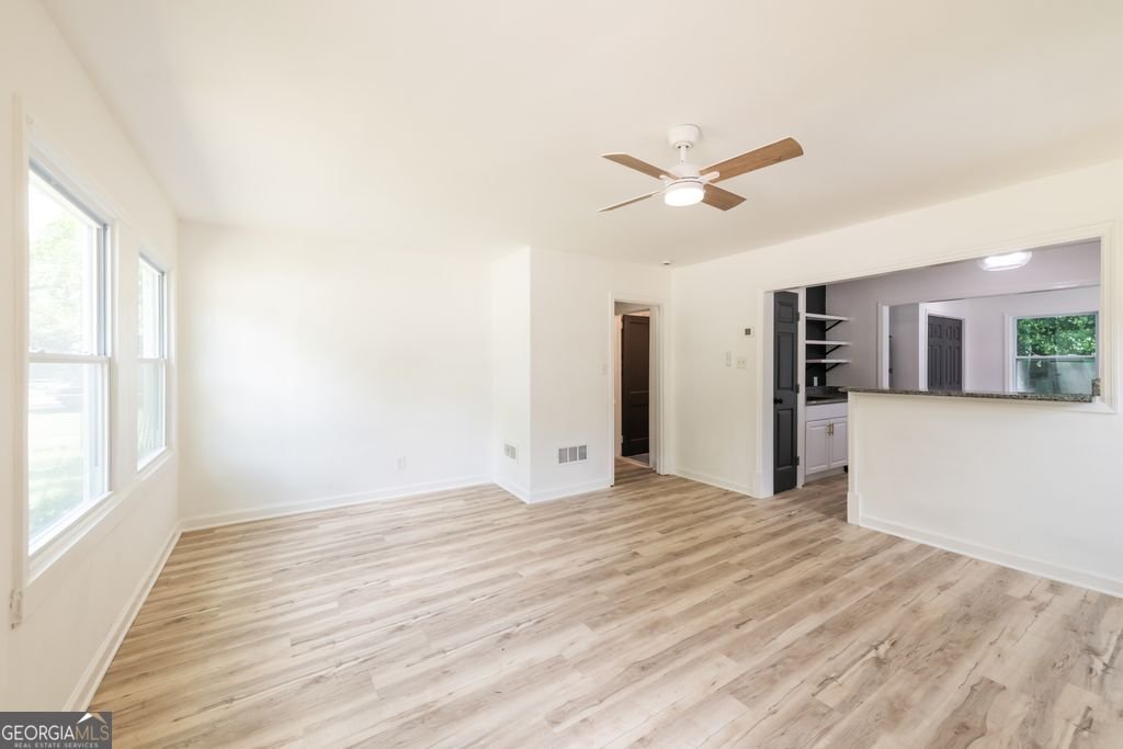 2266 Old Spring Road Smyrna - Photo 14