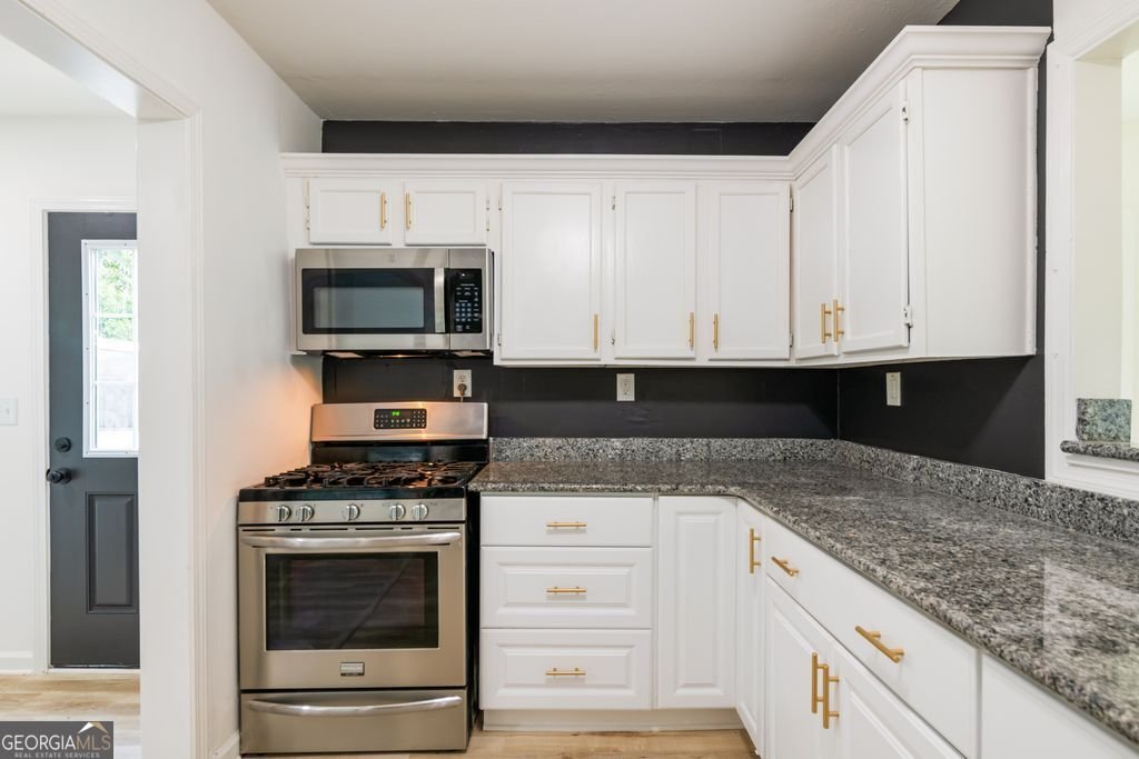 2266 Old Spring Road Smyrna - Photo 23