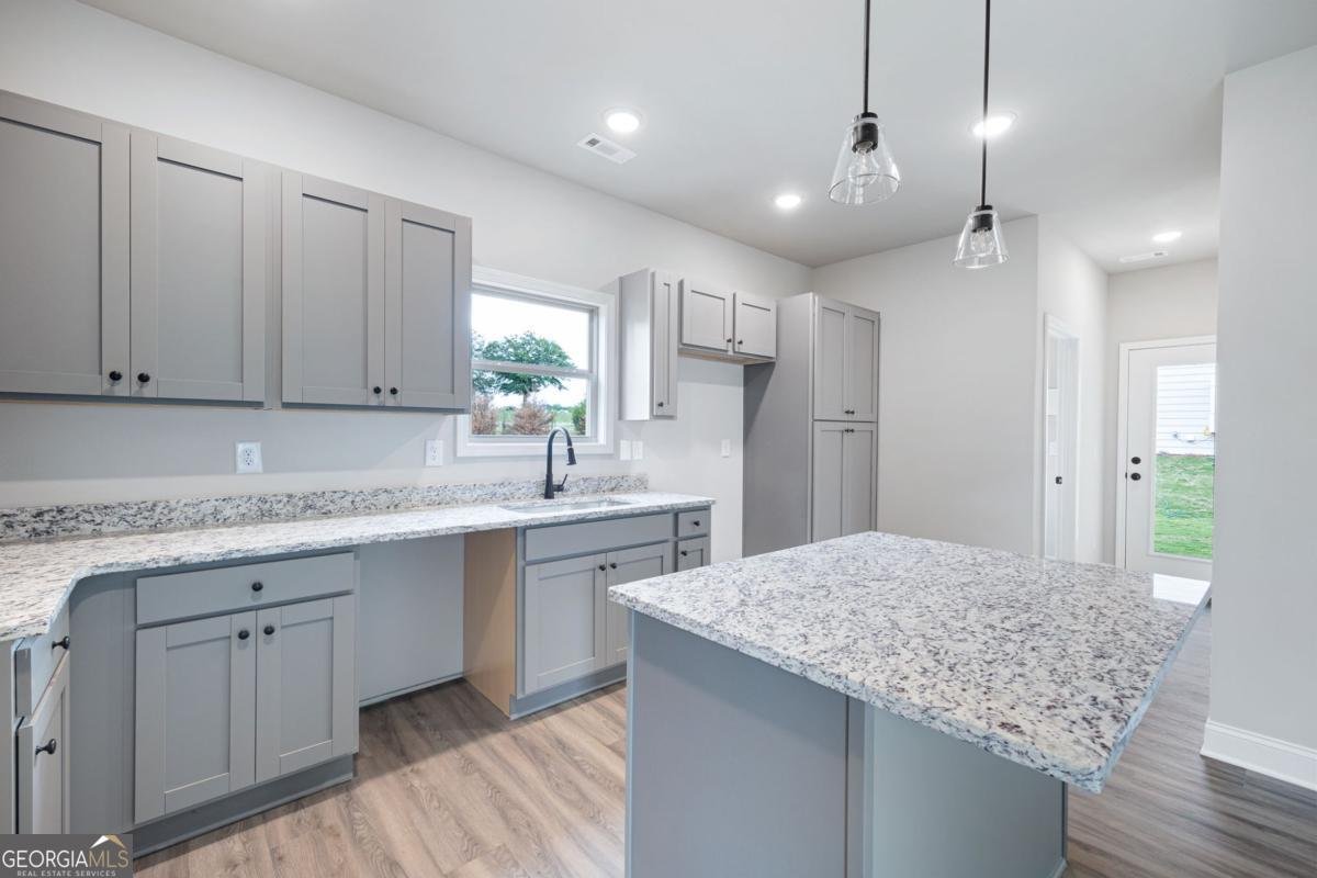 107 Winston Way Carrollton - Photo 12