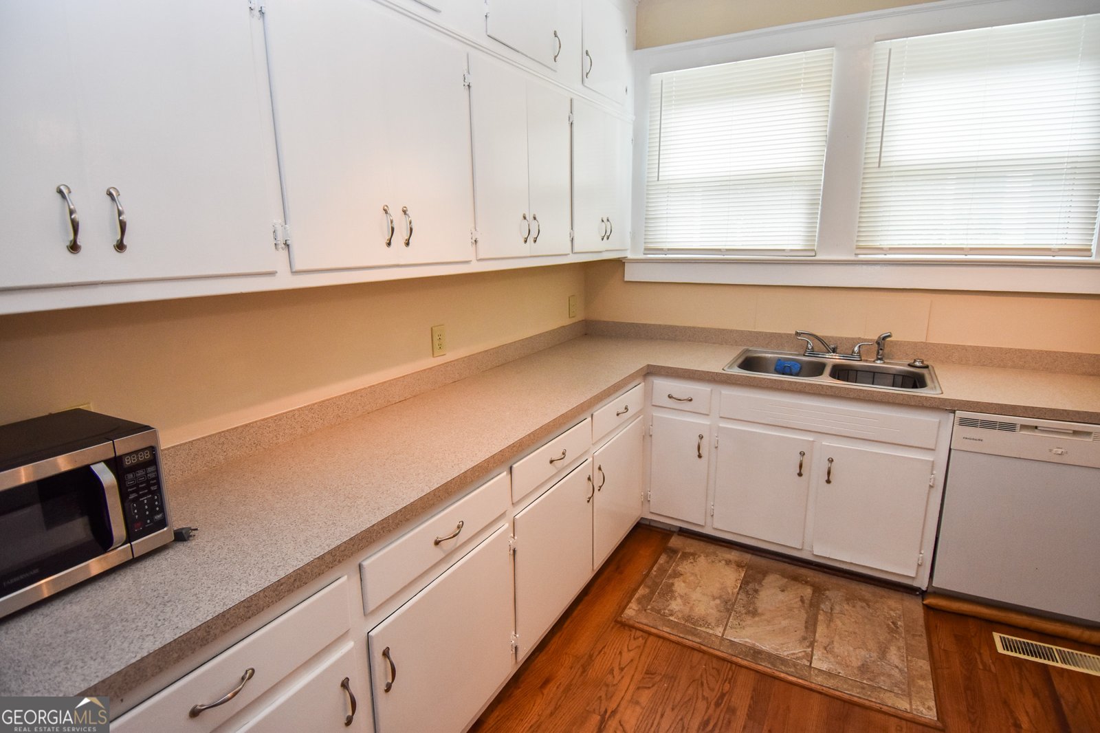 847 College Street Griffin - Photo 16