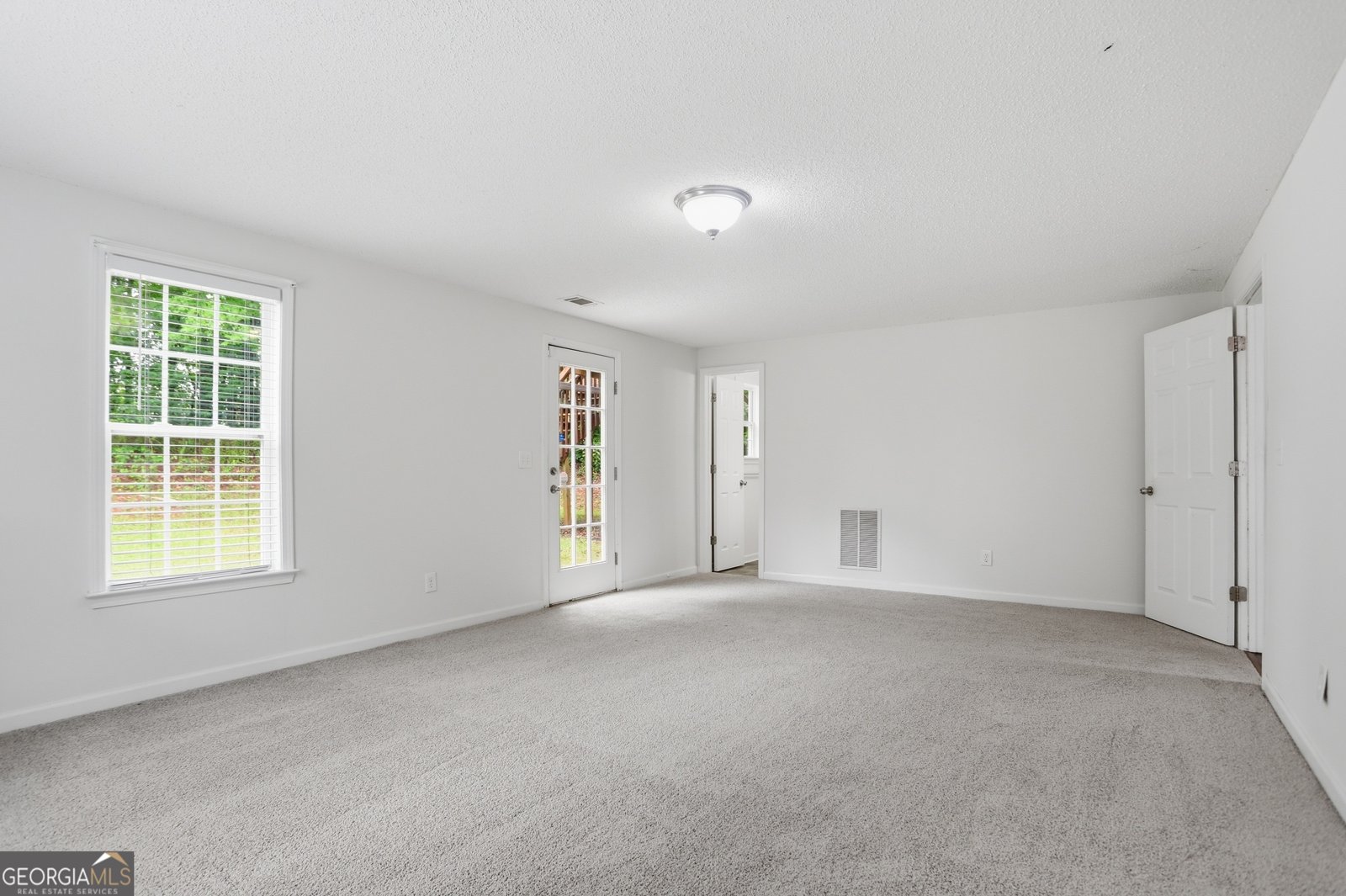 117 Woodland Manor Temple - Photo 15
