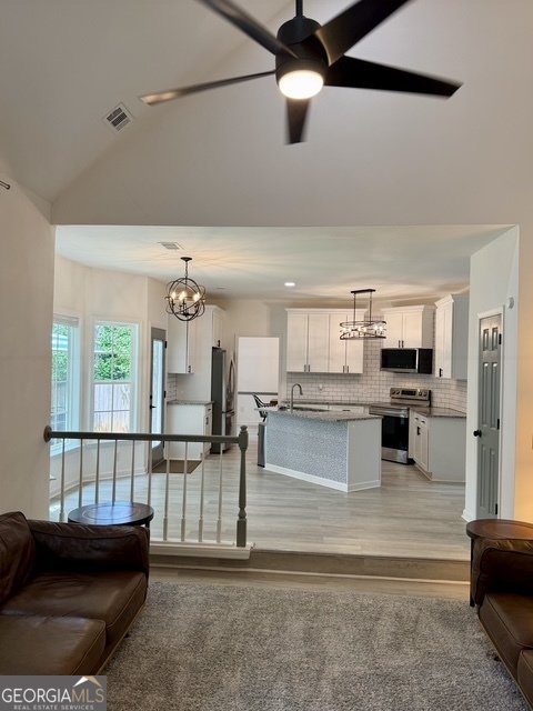 565 Fortune Ridge Road Stone Mountain - Photo 8