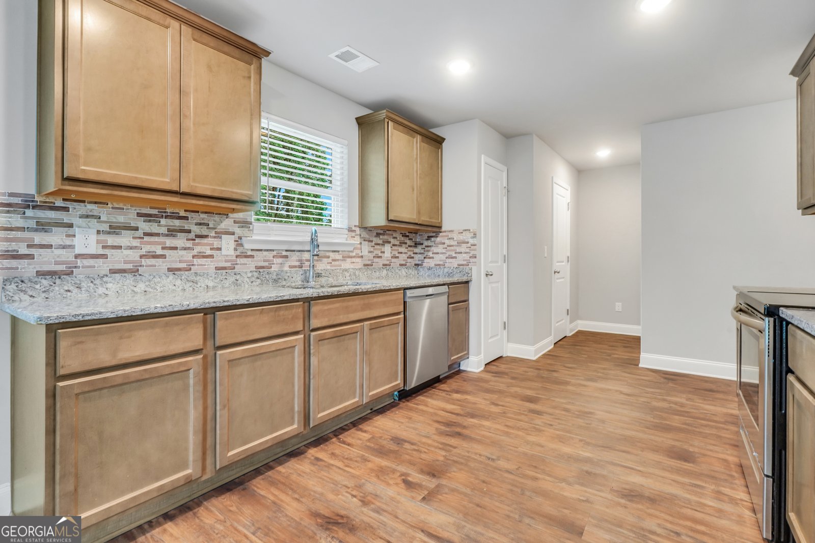 313 Sammy Circle Griffin - Photo 17