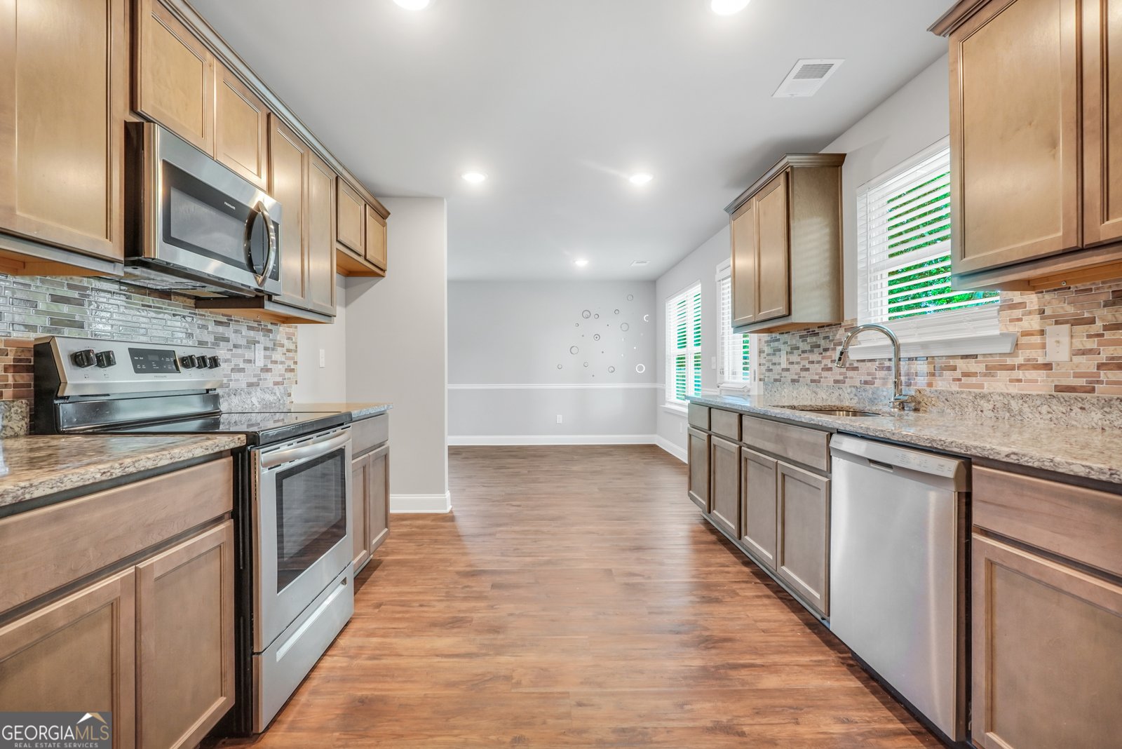 313 Sammy Circle Griffin - Photo 19