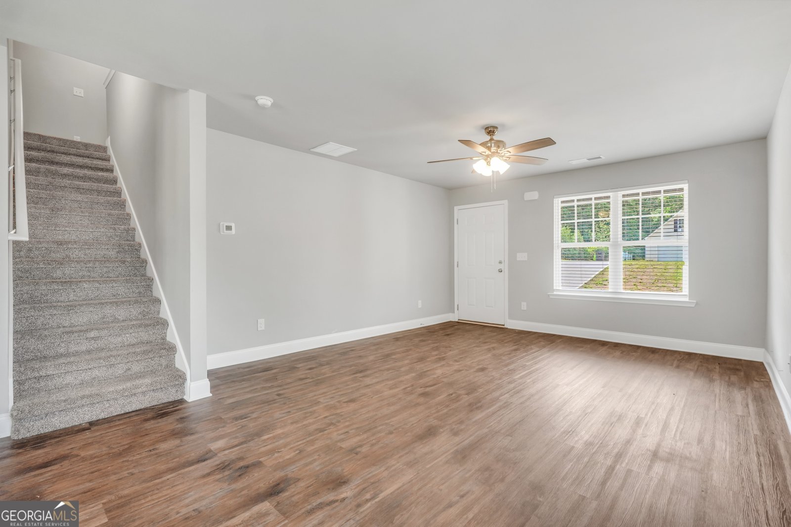 313 Sammy Circle Griffin - Photo 6