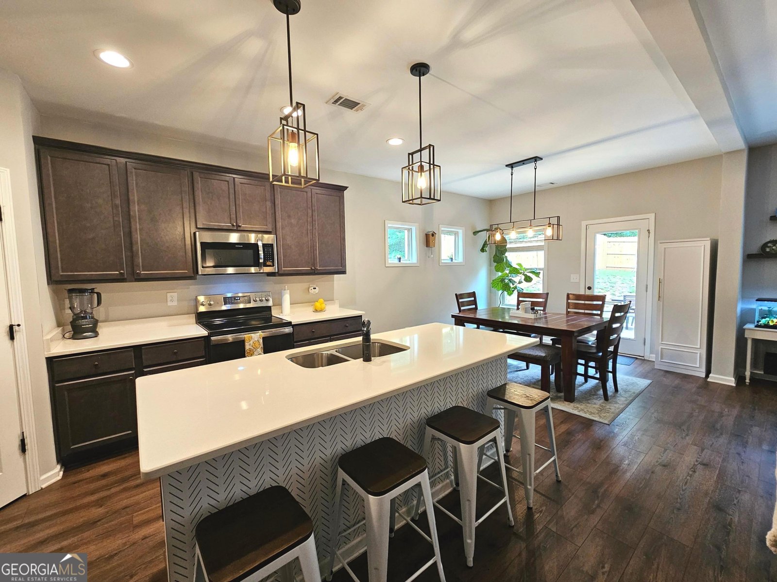 192 Village Pass Statham - Photo 10