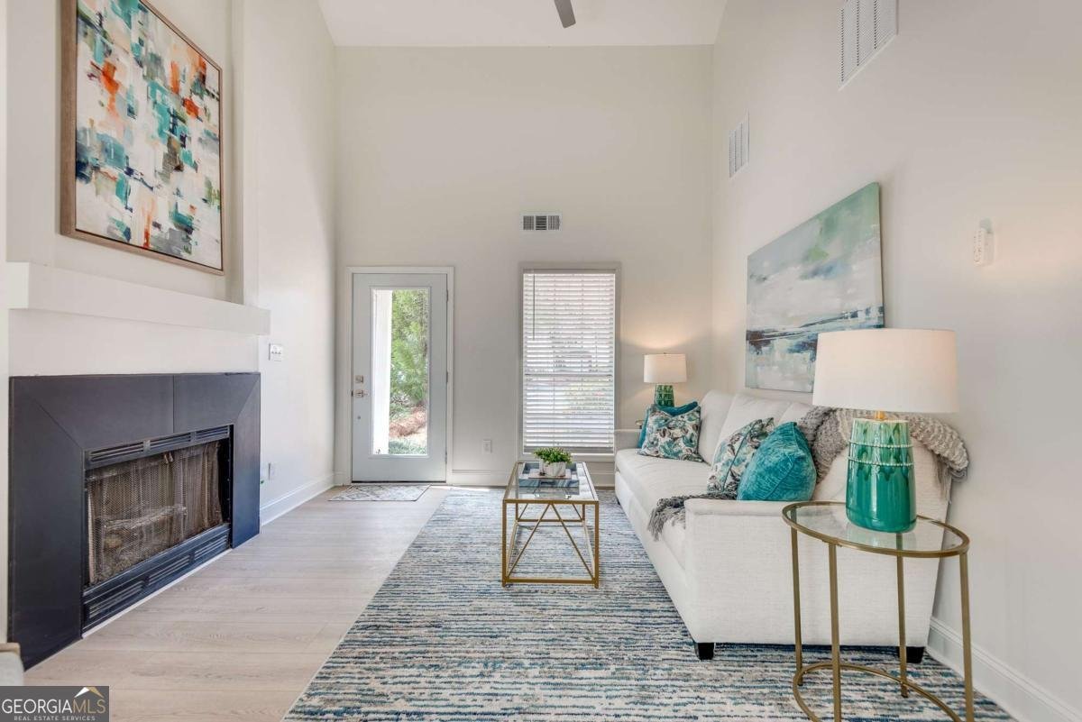 3740 Jones Ferry Lane Alpharetta - Photo 9