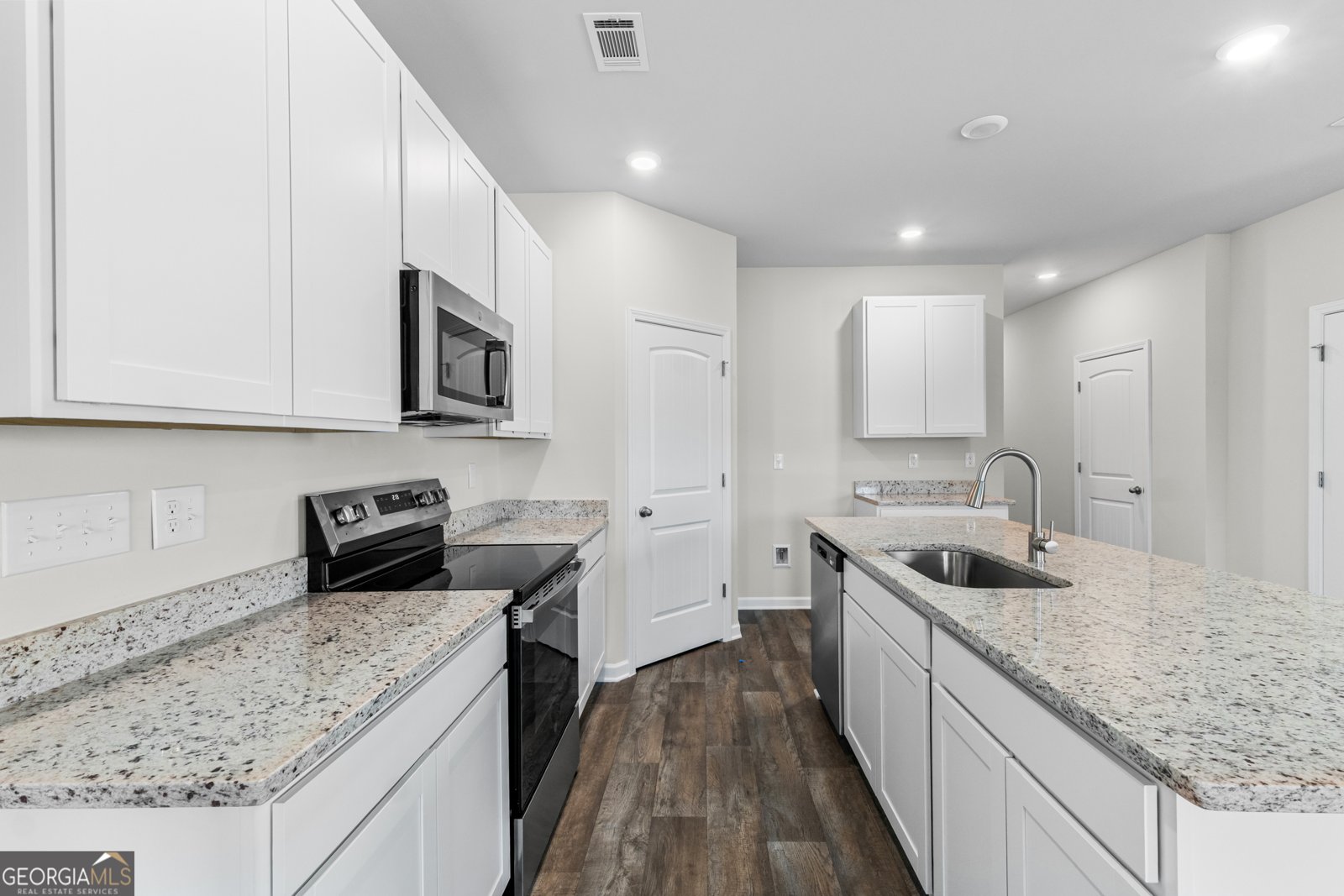 5260 Magnolia Grove Way Gainesville - Photo 6