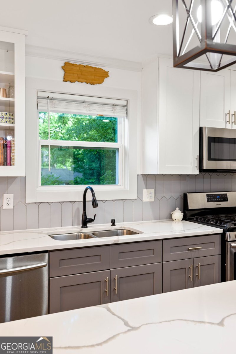 1266 Almont Drive Atlanta - Photo 10