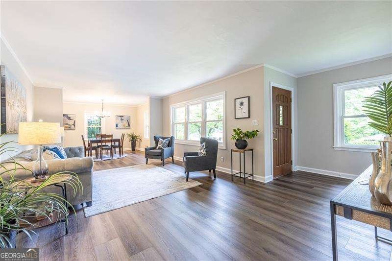 573 Superior Avenue Decatur - Photo 8