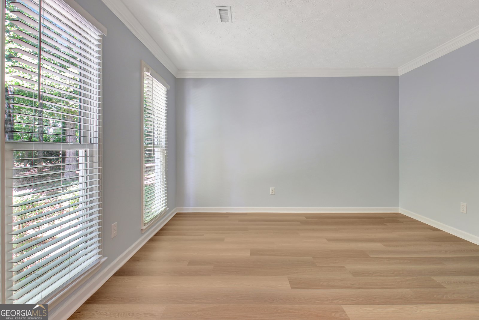 324 Legacy Lane Peachtree City - Photo 6