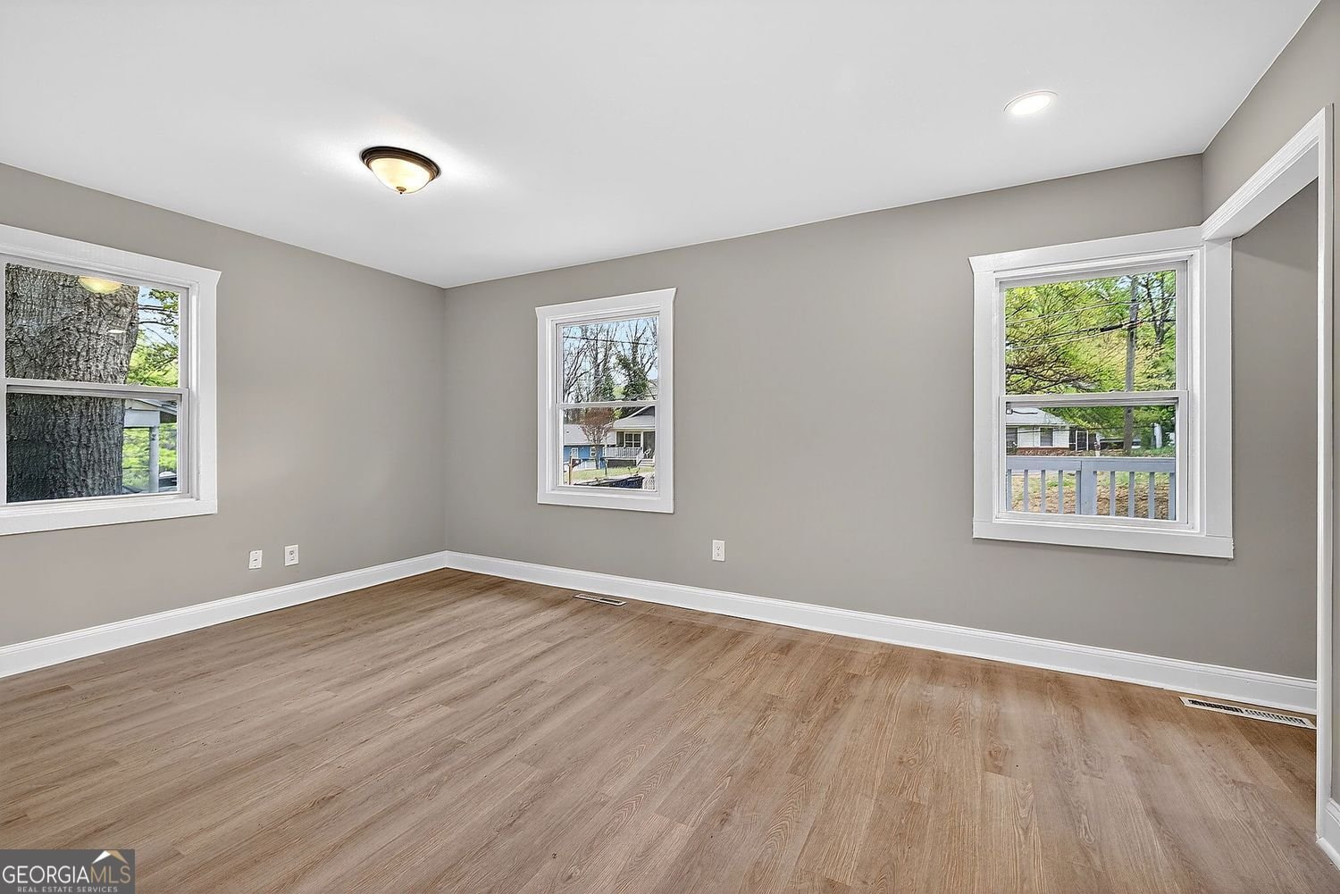 231 Glenrose Circle Atlanta - Photo 13