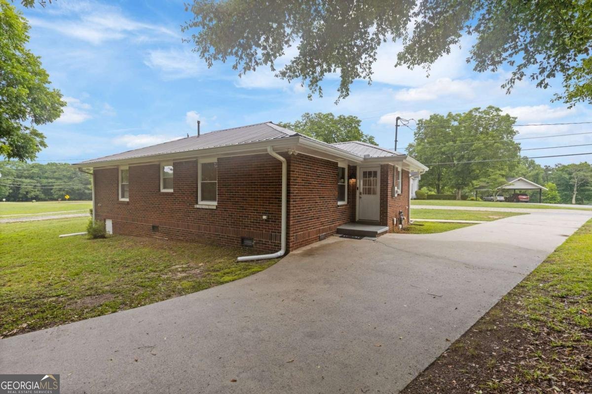 378 Highway 81 Loganville - Photo 7