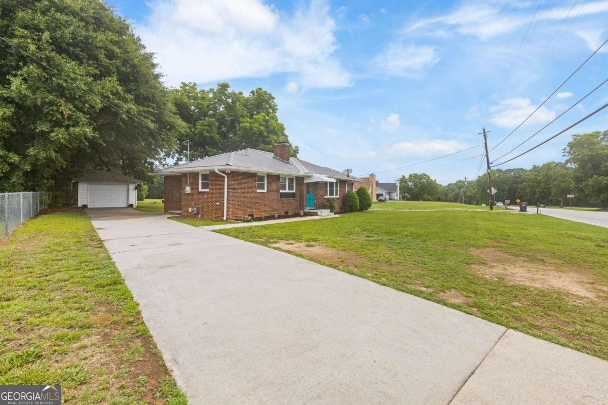 378 Highway 81 Loganville - Photo 8