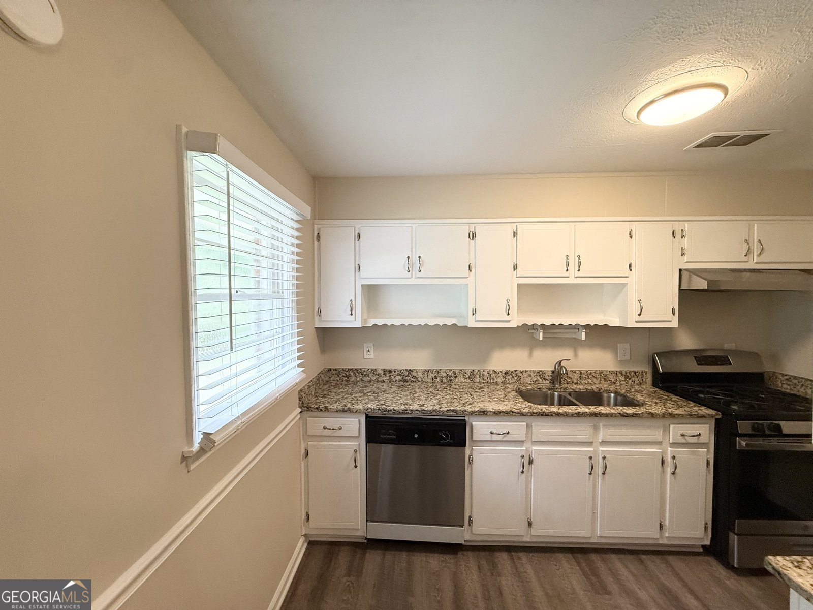 1661 Highpoint Drive Douglasville - Photo 8