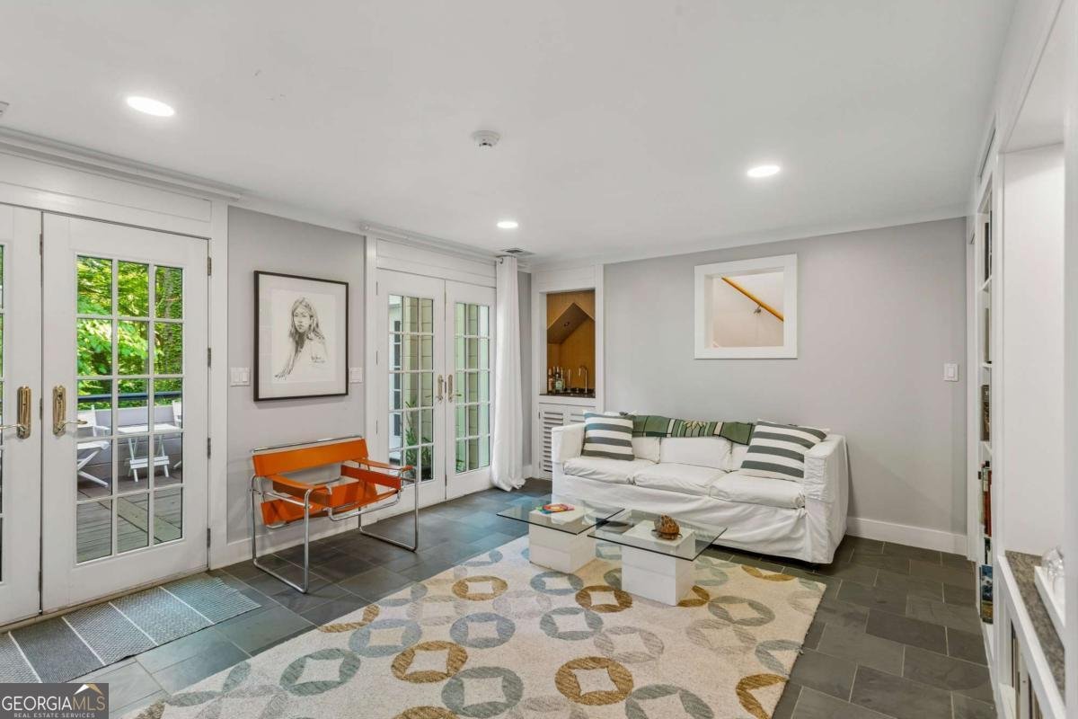 681 Upton Road Atlanta - Photo 13