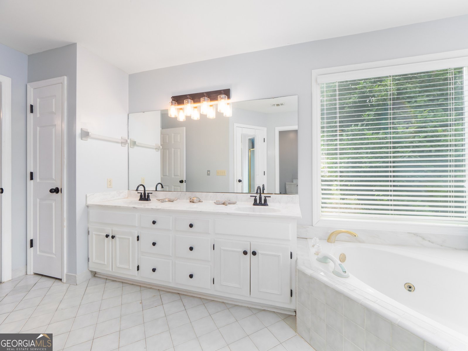 235 Cardinal Circle Saint Marys - Photo 19