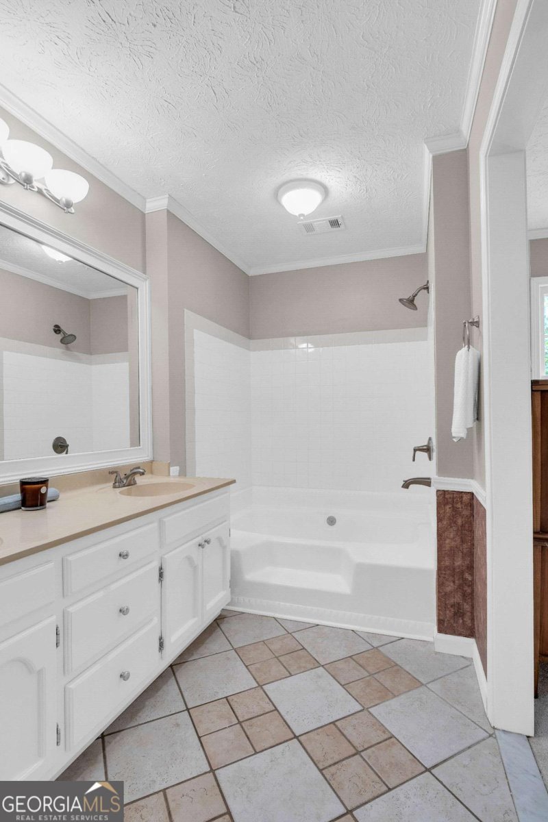 4591 Jones Bridge Circle Peachtree Corners - Photo 22