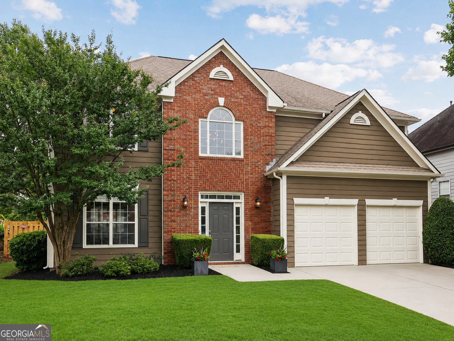 5075 Baywood Drive Roswell - main photo