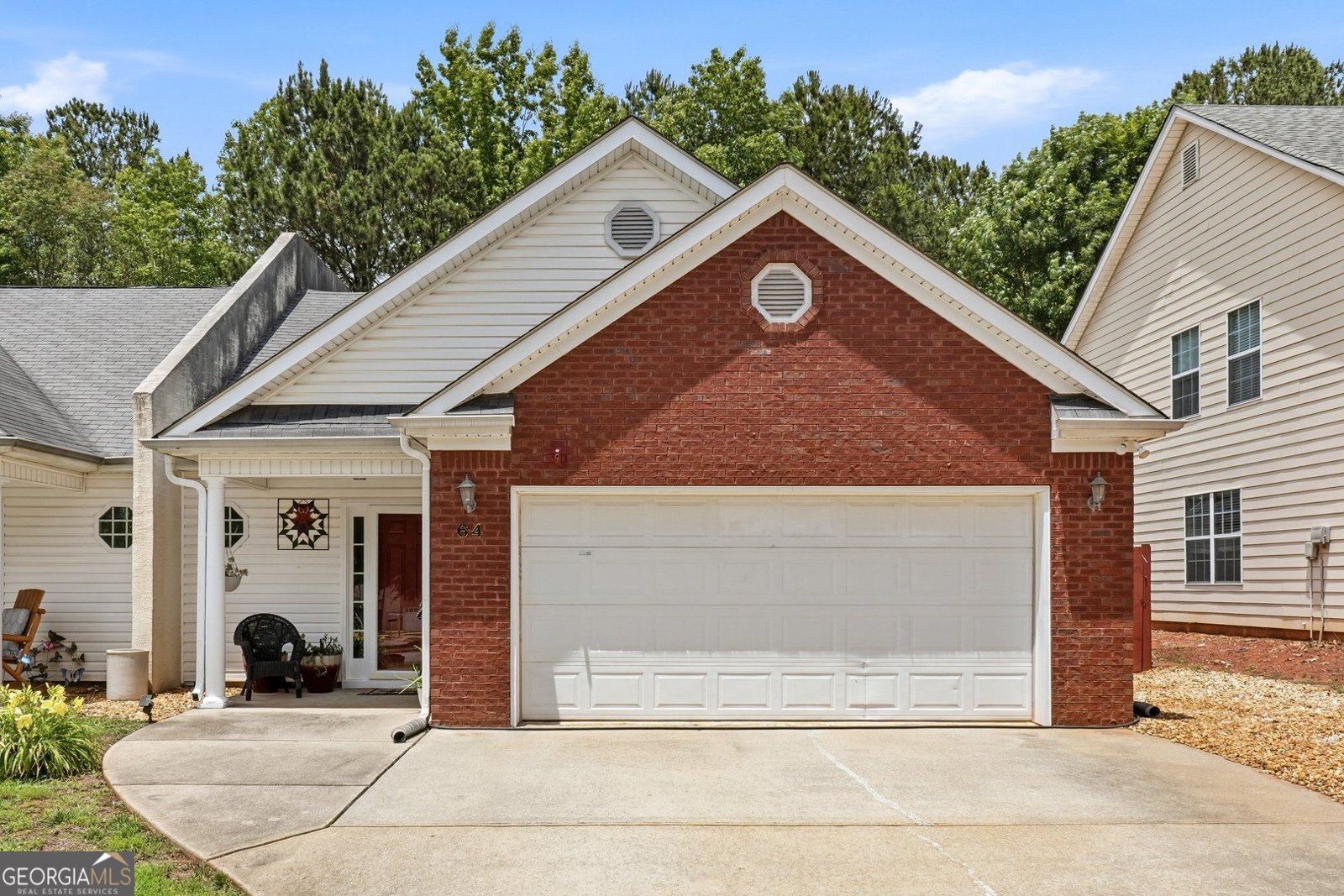 64 Stony Oak Drive Newnan - main photo
