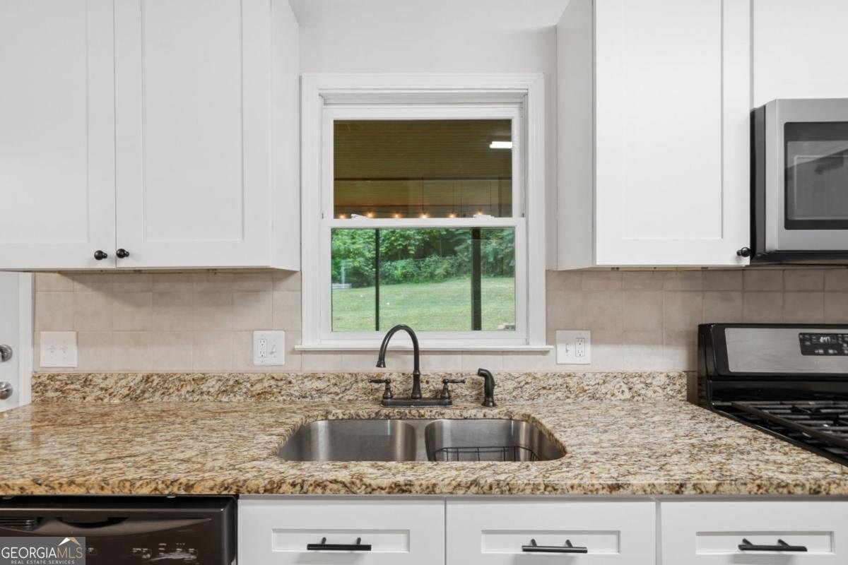 1550 Fincher Court Cumming - Photo 11