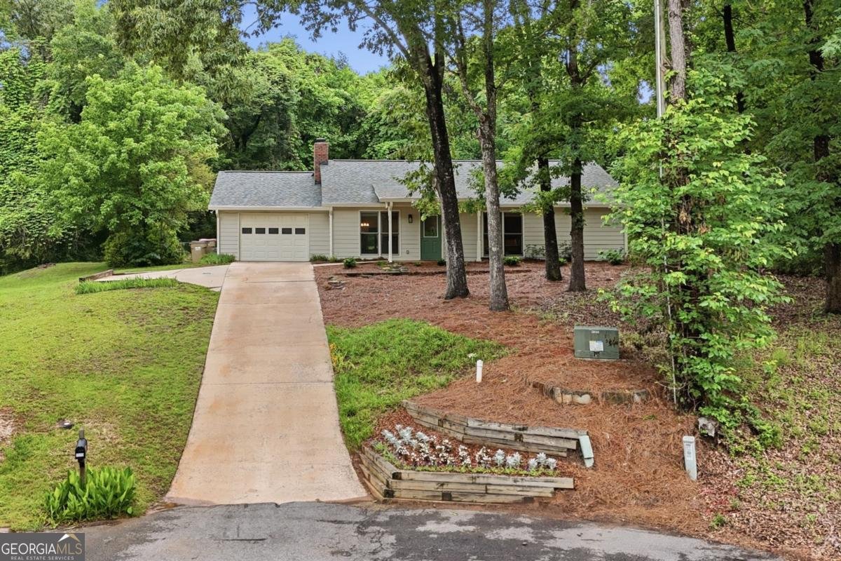 1550 Fincher Court Cumming - Photo 35