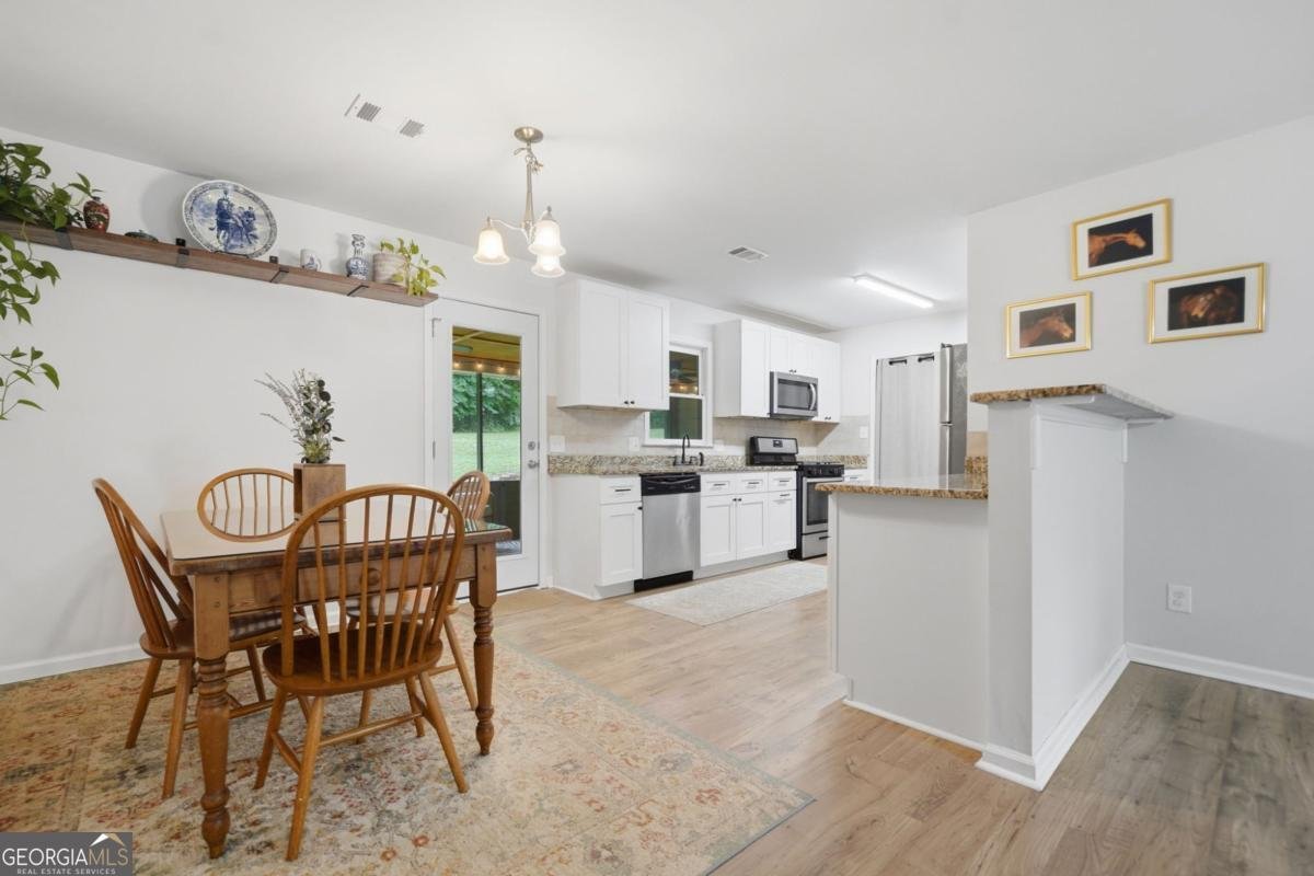 1550 Fincher Court Cumming - Photo 9