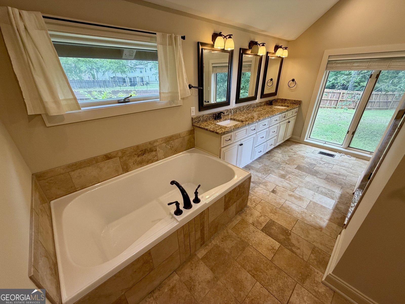 741 Bridges Road McDonough - Photo 31