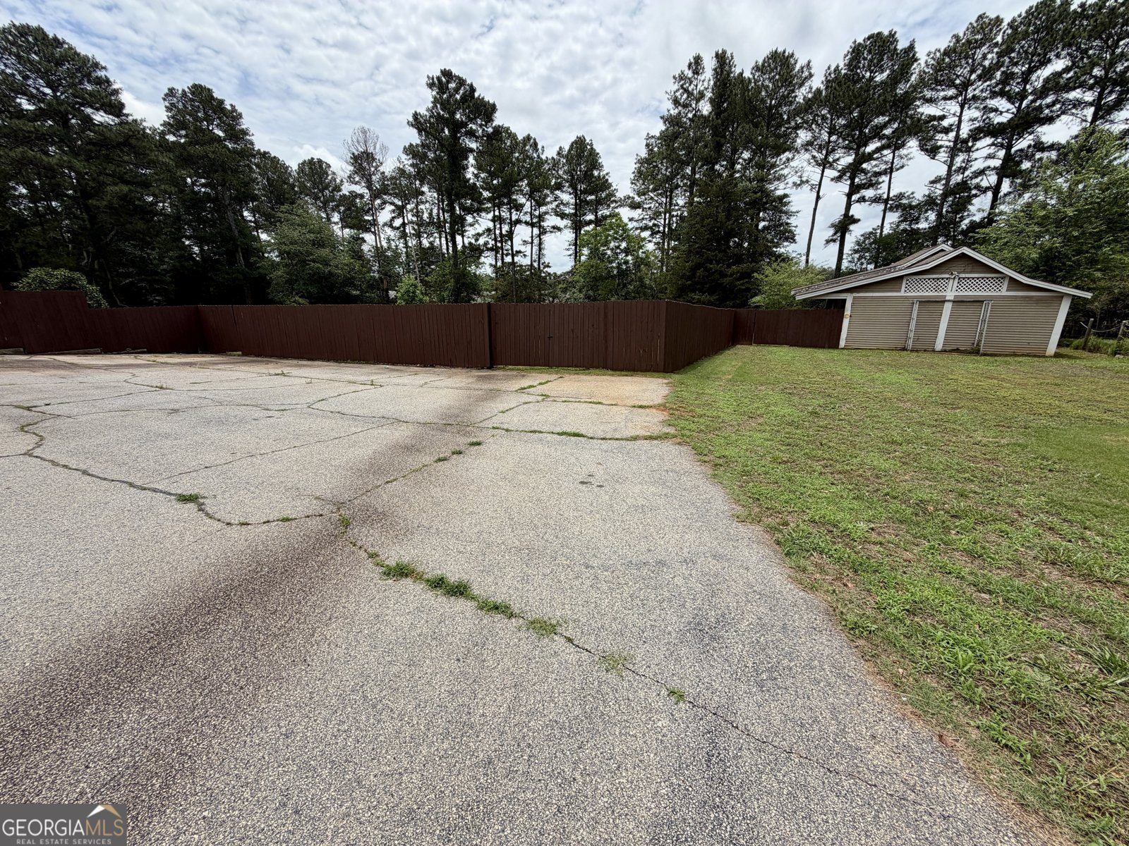 741 Bridges Road McDonough - Photo 9