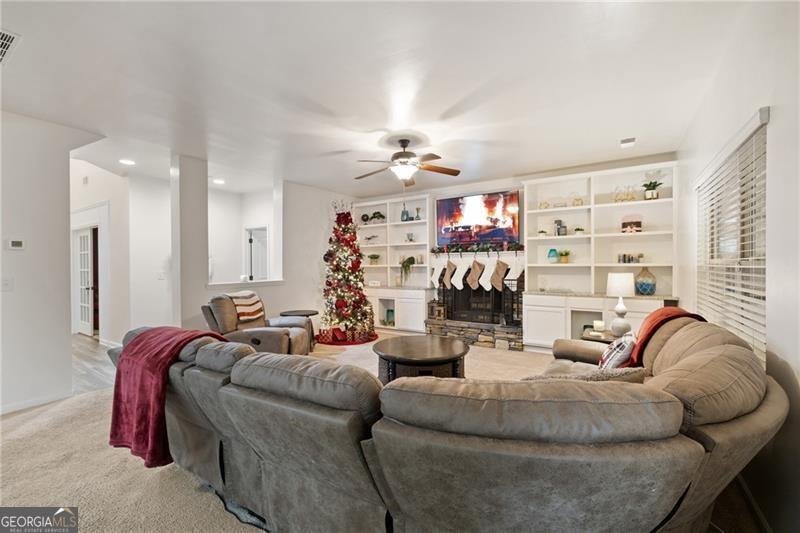 289 Greighmoor Court Loganville - Photo 10