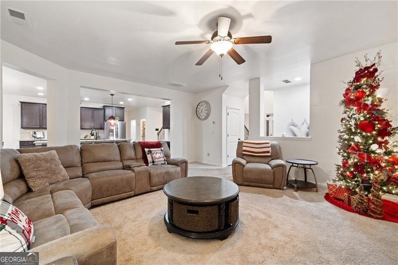 289 Greighmoor Court Loganville - Photo 9